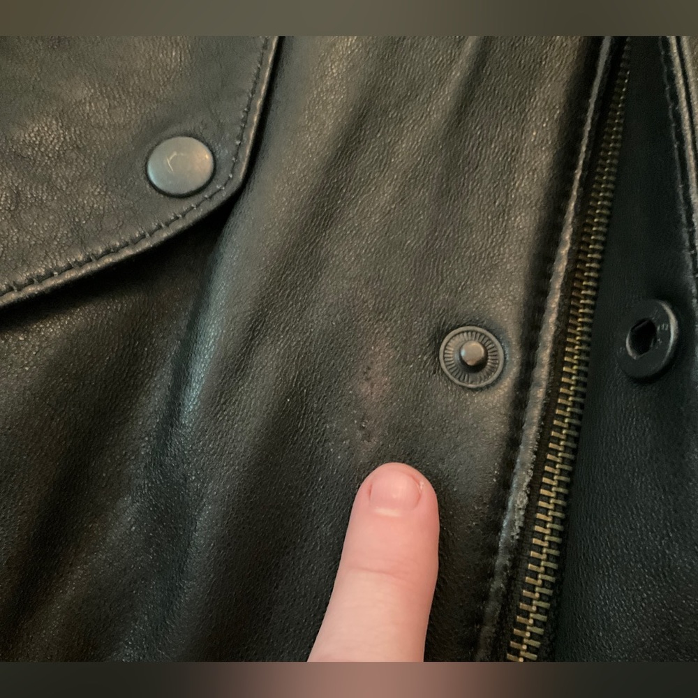 Women’s Vintage Early 90’s Black Leather Bomber Jacket-Zipper, Buttons, Pockets - Picture 15 of 16